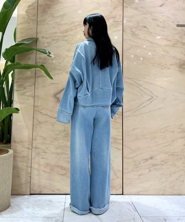 中丸　栞さんの「BEAMS WOMEN｜」を使ったコーディネート