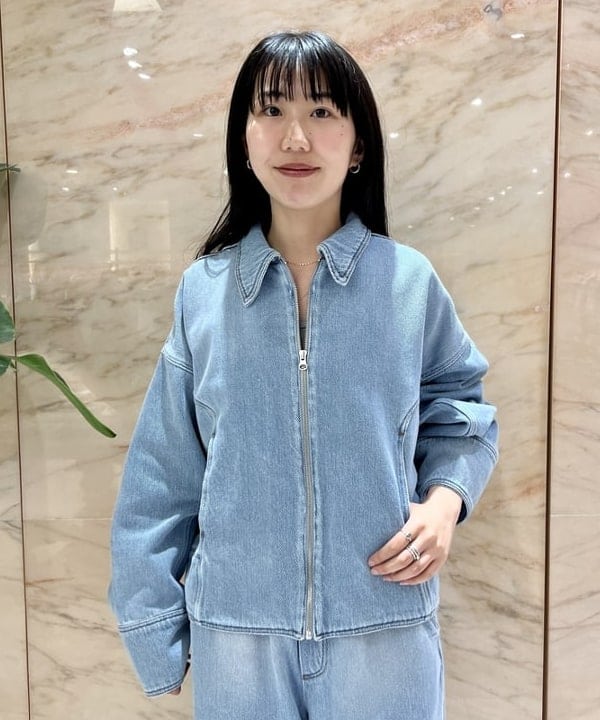中丸　栞さんの「BEAMS WOMEN｜」を使ったコーディネート
