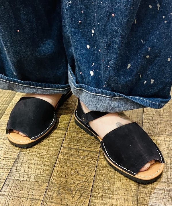 佐藤 歩さんの「BEAMS WOMEN｜【別注】PENELOPE / Menorca Sandal」を使ったコーディネート