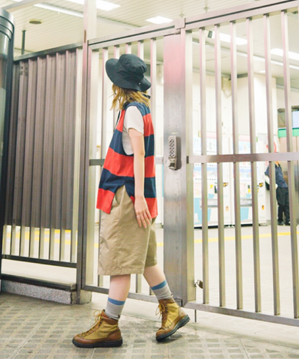 小原 もこさんの「BEAMS WOMEN｜ボーイ ベーシック Tシャツ」を使ったコーディネート