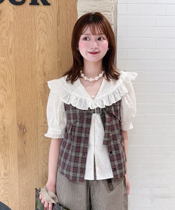 Joさんの「BEAMS WOMEN｜【別注】Gramicci / チェック ショーツ」を使ったコーディネート