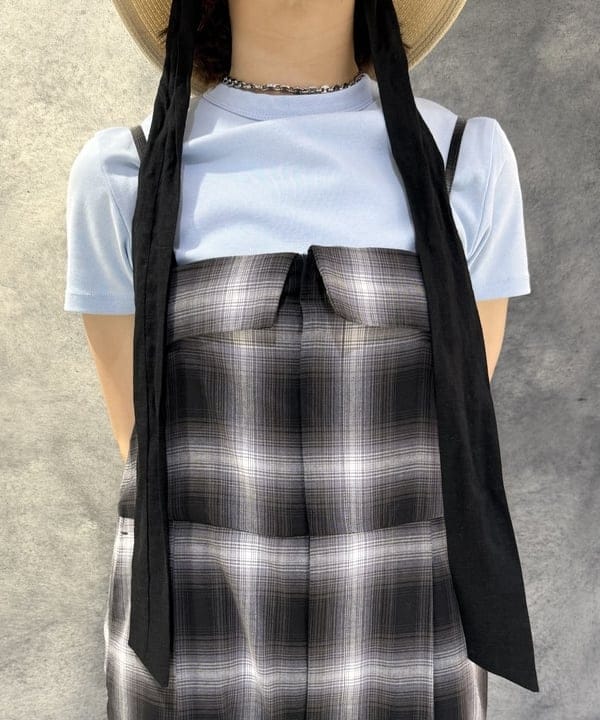 シロヤマさんの「BEAMS WOMEN｜チェック キャミソール サロペット」を使ったコーディネート