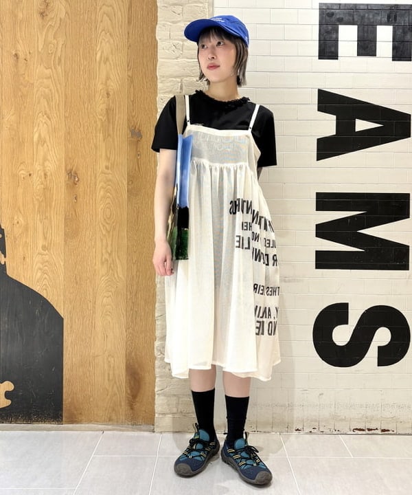 amaさんの「BEAMS WOMEN｜Esschert Design / Shopping bag farm animals アニマル バッグ」を使ったコーディネート