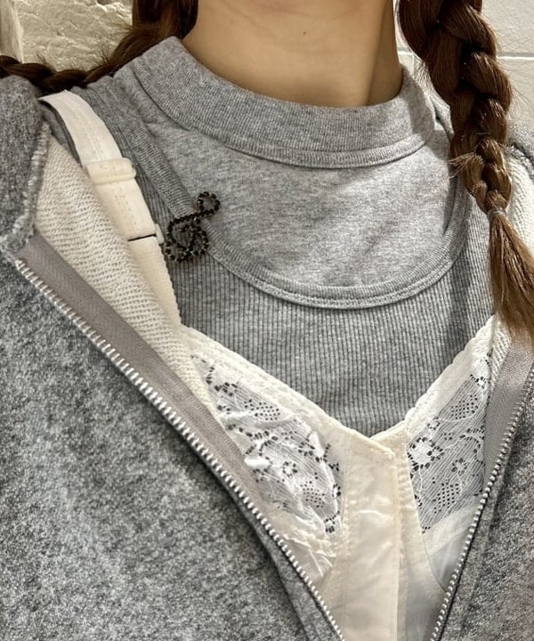 ナツハさんの「BEAMS WOMEN｜ボーイ ベーシック Tシャツ」を使ったコーディネート