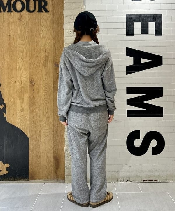 ナツハさんの「BEAMS WOMEN｜ボーイ ベーシック Tシャツ」を使ったコーディネート