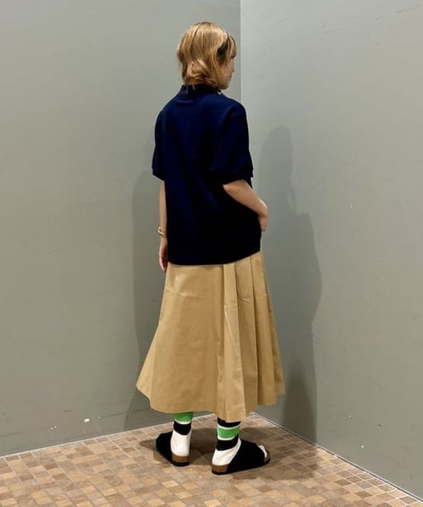 小原 もこさんの「BEAMS WOMEN｜【別注】BIRKENSTOCK / Zurich BONE PATTERN BLACK」を使ったコーディネート
