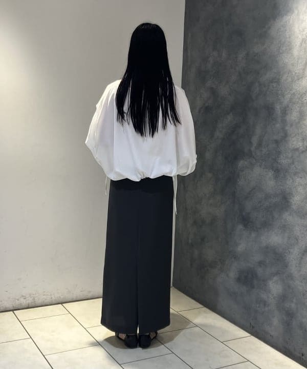 OSUMIさんの「BEAMS WOMEN｜ドロスト サイドリボン ブラウス」を使ったコーディネート