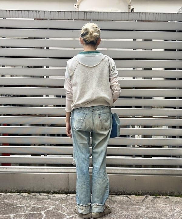 MATSUMOTO AMIさんの「BEAMS WOMEN｜maturely / デニム リペア チェーン バッグ」を使ったコーディネート