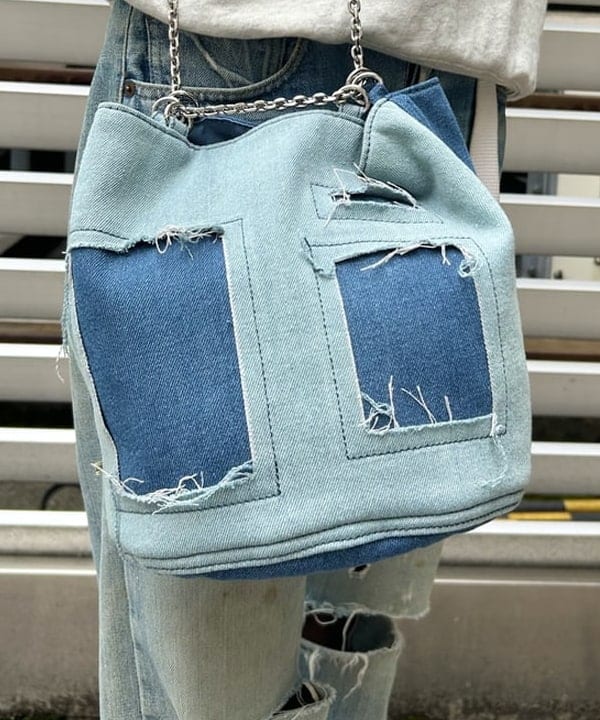 MATSUMOTO AMIさんの「BEAMS WOMEN｜maturely / デニム リペア チェーン バッグ」を使ったコーディネート