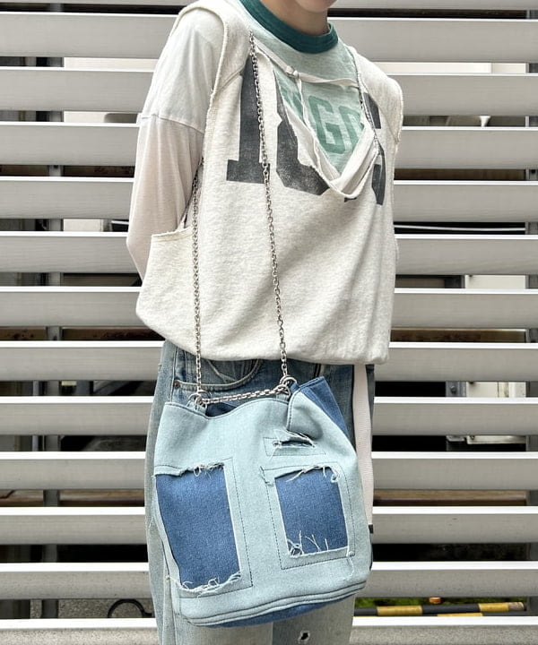 MATSUMOTO AMIさんの「BEAMS WOMEN｜maturely / デニム リペア チェーン バッグ」を使ったコーディネート