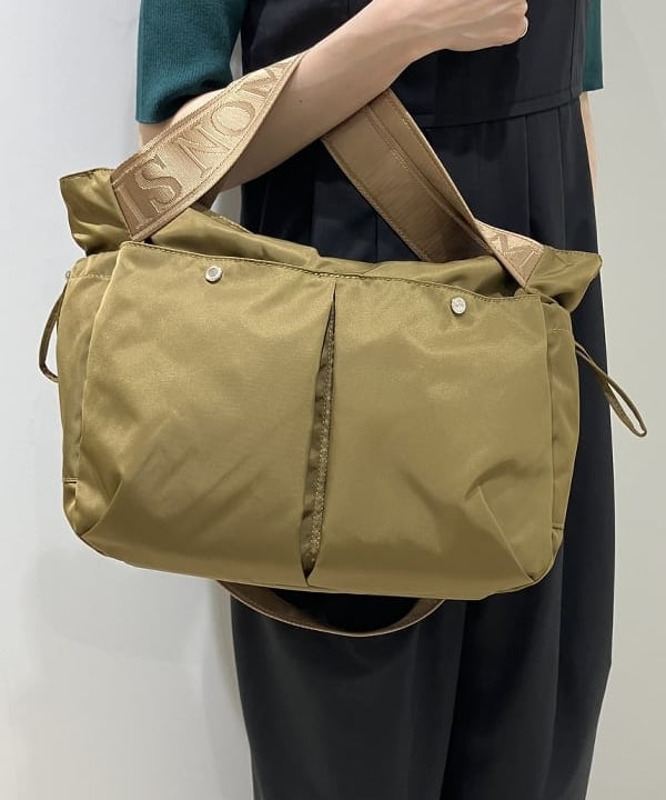 nodokaさんの「BEAMS WOMEN｜NOMADIS / BASQUE M ショルダーバッグ」を使ったコーディネート