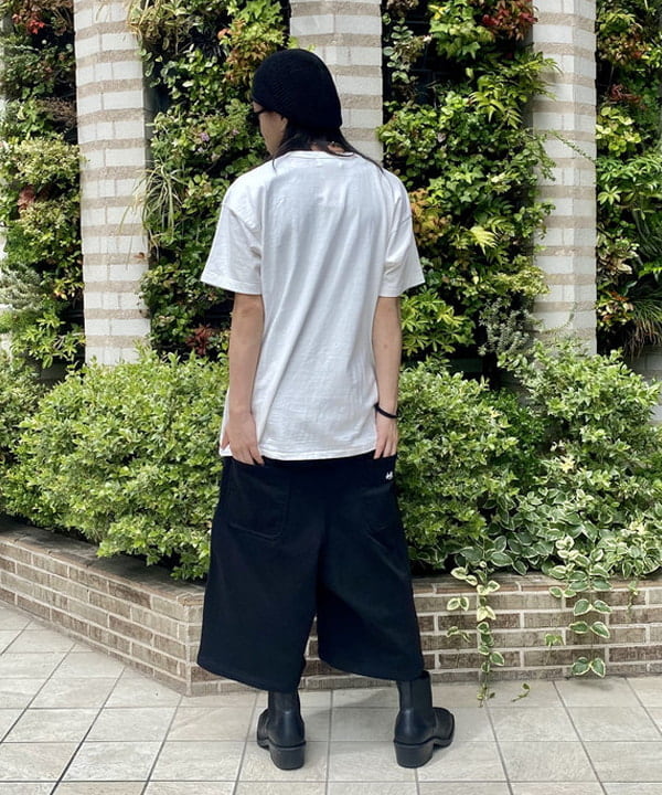 はるひむさんの「BEAMS WOMEN｜【別注】NULL TOKYO / SWEAT W-KNEE SHORTS」を使ったコーディネート