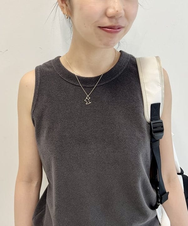 中丸　栞さんの「BEAMS WOMEN｜AK+1 / ユーティリティ バッグ」を使ったコーディネート