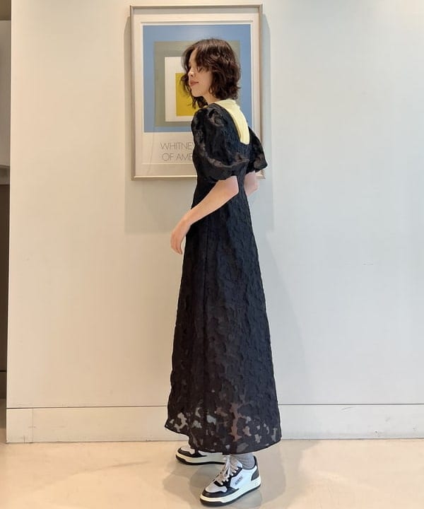 神坂 莉子さんの「BEAMS WOMEN｜LIE STUDIO / The Julie ピアス」を使ったコーディネート