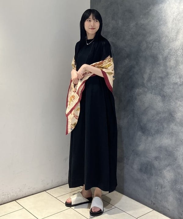nodokaさんの「BEAMS WOMEN｜manipuri / シーズナルフルーツ リネン ストール」を使ったコーディネート