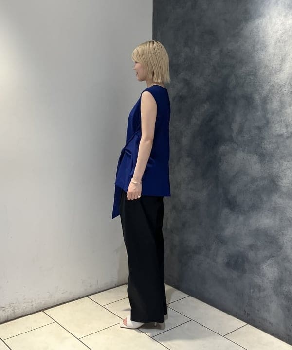 菜月さんの「BEAMS WOMEN｜Oggi × Demi-Luxe BEAMS / コットン ベルテッドパンツ」を使ったコーディネート