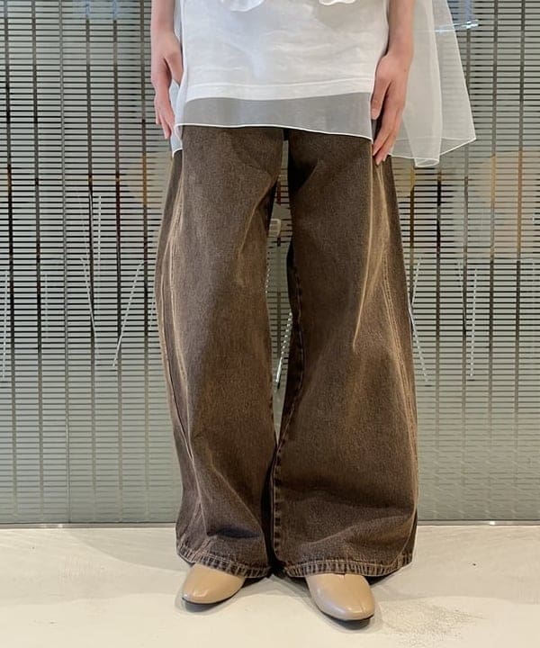 神坂 莉子さんの「BEAMS WOMEN｜オーバーダイ デニム パンツ」を使ったコーディネート