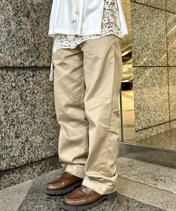 小原 もこさんの「BEAMS WOMEN｜■STAR OF HOLLYWOOD / TYPEWRITER COTTON OPEN SHIRT “POLKA DOT”」を使ったコーディネート