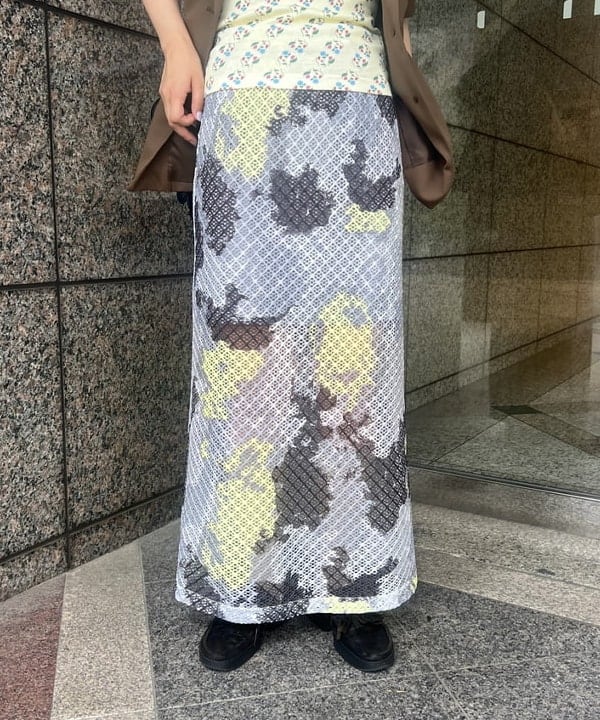 あさひさんの「BEAMS WOMEN｜blicenscell / sequin buscket バッグ」を使ったコーディネート