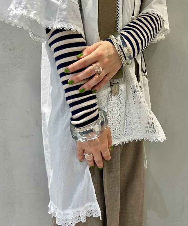 ナツハさんの「BEAMS WOMEN｜maturely / ディープ タック ワイド スラックス」を使ったコーディネート