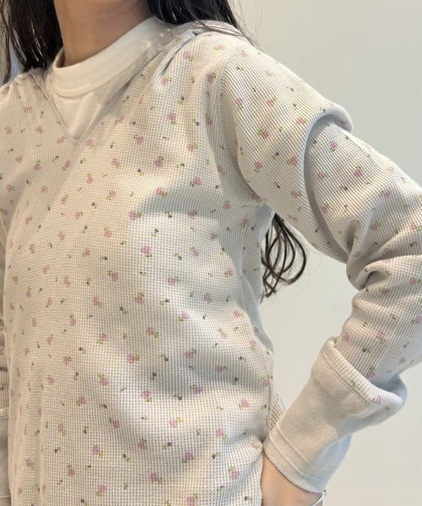 清水 彩乃さんの「BEAMS WOMEN｜フリース ハーフジップ ショートスリーブ」を使ったコーディネート