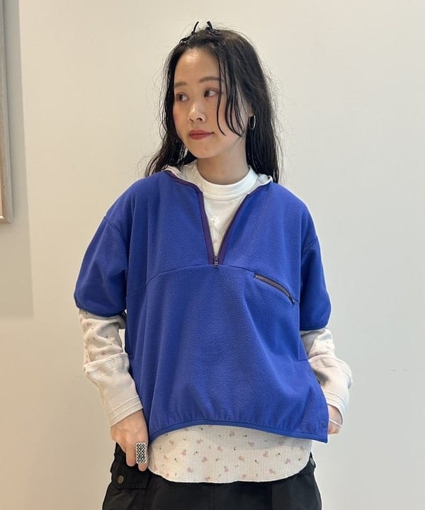 清水 彩乃さんの「BEAMS WOMEN｜フリース ハーフジップ ショートスリーブ」を使ったコーディネート