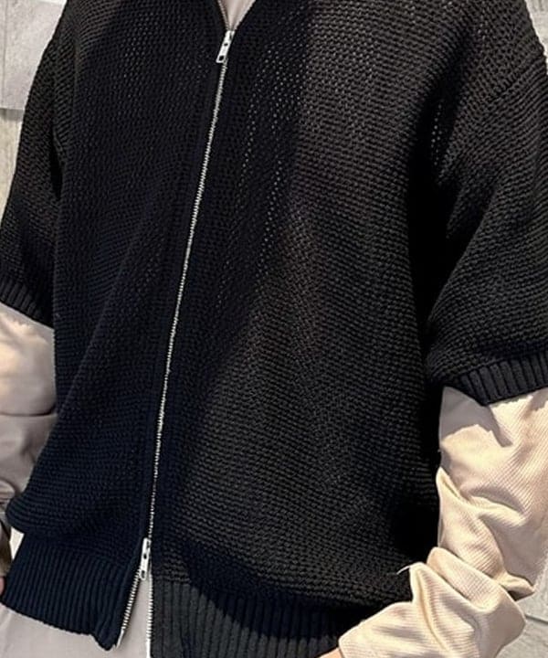 青島 樹生さんの「」を使ったコーディネート