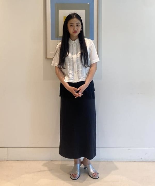 ayaさんの「BEAMS WOMEN｜フリンジ 2way タイト スカート」を使ったコーディネート
