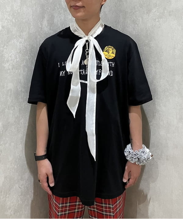 土田 達也さんの「BEAMS WOMEN｜maturely / デタッチ ボウタイ」を使ったコーディネート