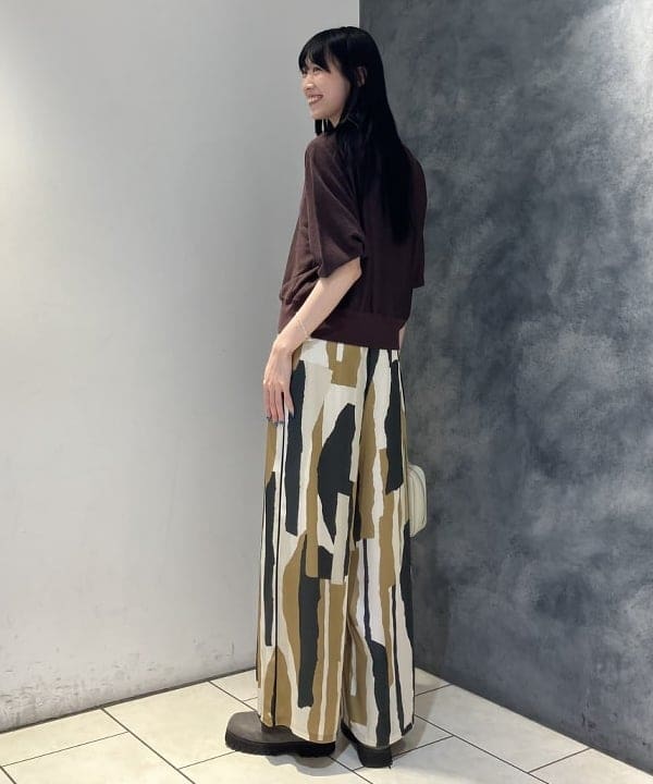 nodokaさんの「BEAMS WOMEN｜シックプリント パンツ」を使ったコーディネート
