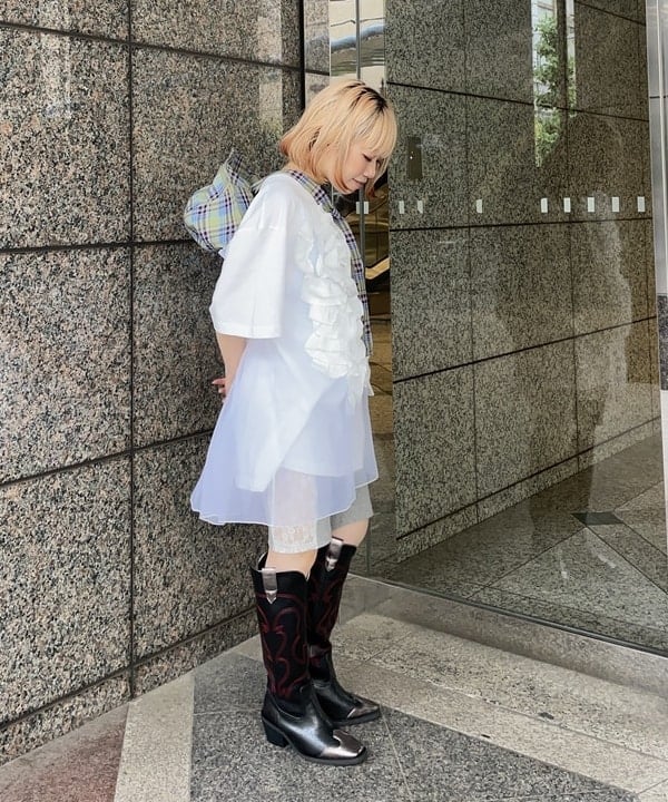 まゆちゃんさんの「BEAMS WOMEN｜【別注】Casselini / フラワー ハット」を使ったコーディネート