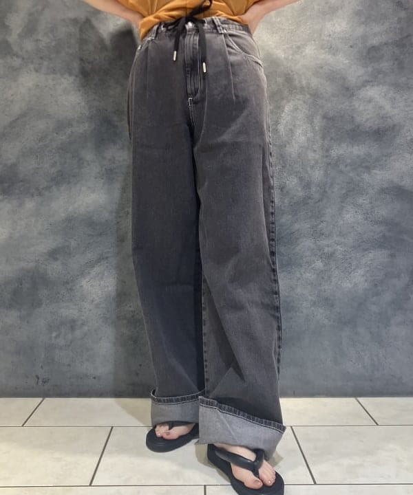 OSUMIさんの「BEAMS WOMEN｜＆MyuQ / TAMTON ボストン バッグ」を使ったコーディネート