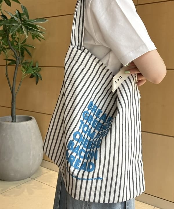 Hazukiさんの「BEAMS WOMEN｜デニム タック ミディアム スカート」を使ったコーディネート