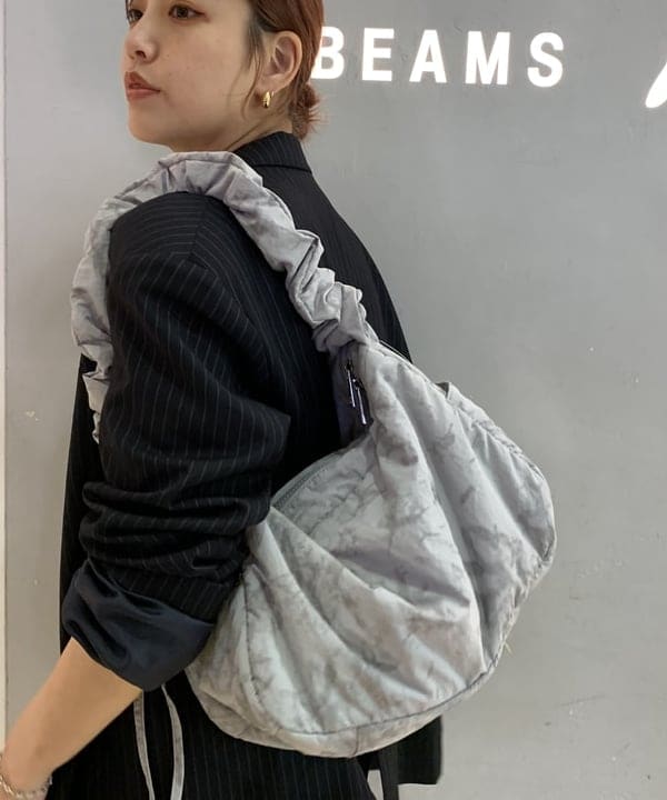 れいなさんの「BEAMS WOMEN｜ナイロン ショルダー バッグ」を使ったコーディネート