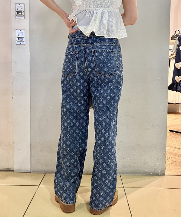 イトウミサキさんの「BEAMS WOMEN｜【別注】PICCADILLY / RIB TEE」を使ったコーディネート