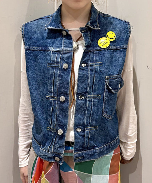 小原 もこさんの「BEAMS WOMEN｜maturely / ディープ タック ワイド スラックス」を使ったコーディネート