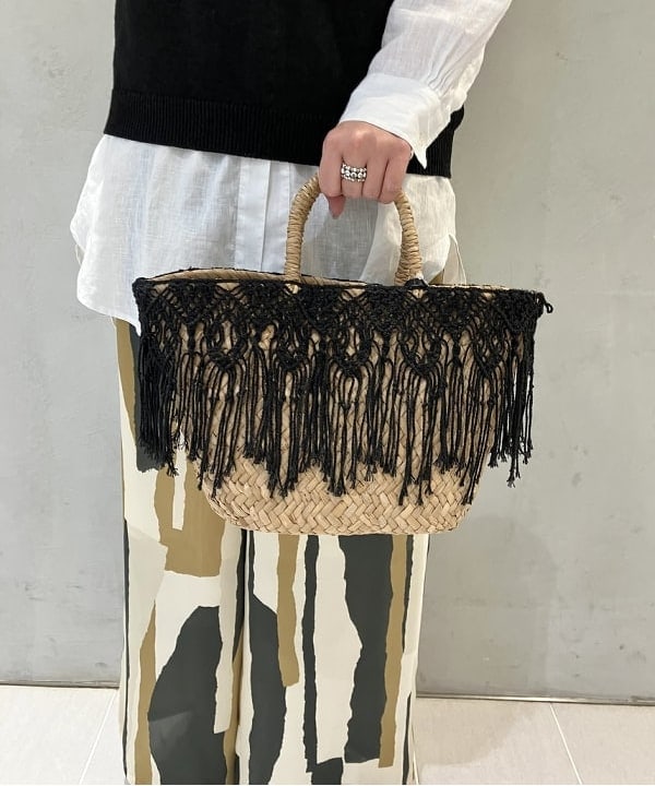 CHIHIROさんの「BEAMS WOMEN｜ビーチサイド シャツ .M」を使ったコーディネート