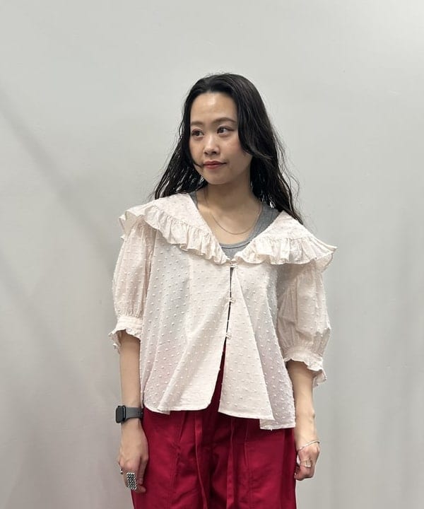 清水 彩乃さんの「BEAMS WOMEN｜【別注】G.H.Bass / スエード ローファー」を使ったコーディネート