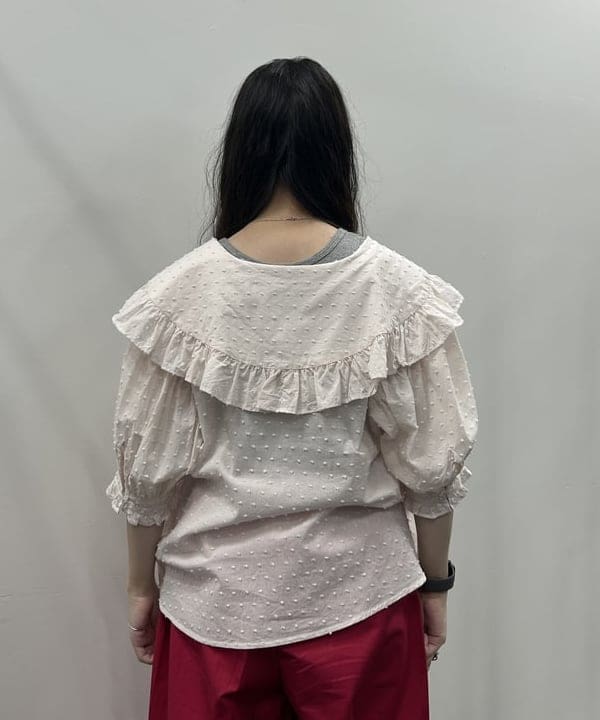 清水 彩乃さんの「BEAMS WOMEN｜【別注】G.H.Bass / スエード ローファー」を使ったコーディネート