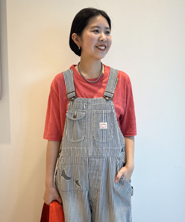 ミナミマリコさんの「BEAMS WOMEN｜【別注】BIGMAC / ヒッコリー オーバーオール」を使ったコーディネート
