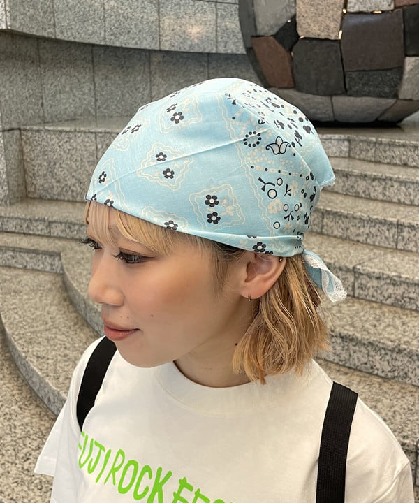 まゆちゃんさんの「BEAMS WOMEN｜〈WOMEN〉FUJI ROCK FESTIVAL'25 / UENO KOSEI Hello, It’s me T-SHIRT」を使ったコーディネート