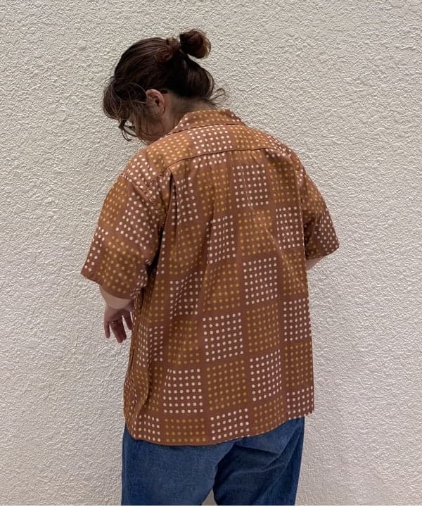 かわい みづきさんの「【別注】Atlas Screen Printing / Dinosaur Tee」を使ったコーディネート