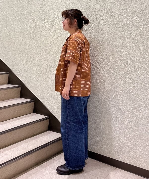 かわい みづきさんの「【別注】Atlas Screen Printing / Dinosaur Tee」を使ったコーディネート