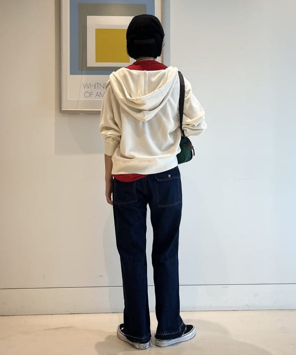 ミナミマリコさんの「BEAMS WOMEN｜デニム ブッシュ パンツ」を使ったコーディネート