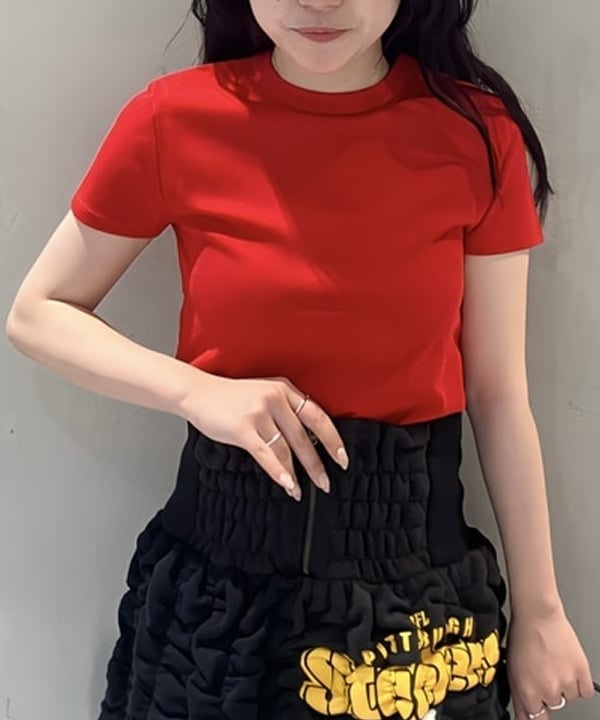 須賀さんの「BEAMS WOMEN｜フレア デニム パンツ」を使ったコーディネート