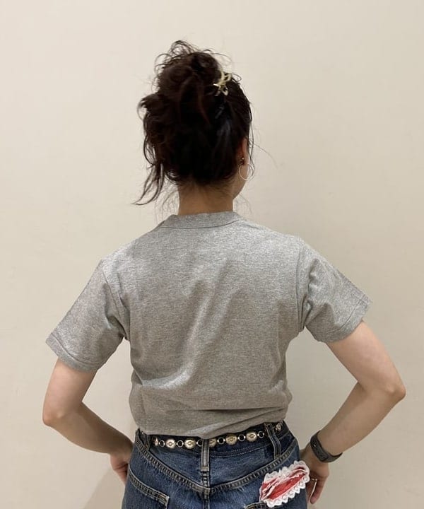 清水 彩乃さんの「BEAMS WOMEN｜ボーイ ベーシック Tシャツ」を使ったコーディネート