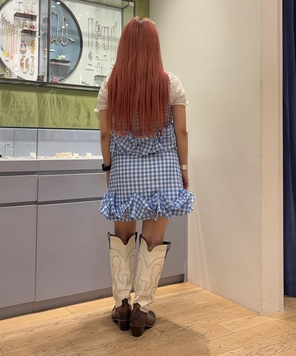 オカベ　アヤカさんの「BEAMS WOMEN｜【別注】NOEYEDIA / サングラス "NE460"」を使ったコーディネート