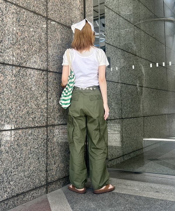 小原 もこさんの「BEAMS WOMEN｜ボーイ ベーシック Tシャツ」を使ったコーディネート