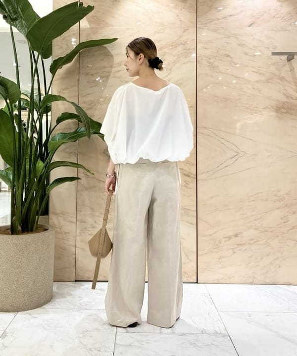 AONO SHIKAMAさんの「BEAMS WOMEN｜ドロスト サイドリボン ブラウス」を使ったコーディネート