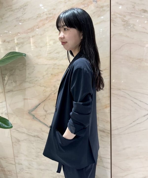 中丸　栞さんの「BEAMS WOMEN｜ATON / FRESCA CIRCULAR RIB タンクトップ」を使ったコーディネート